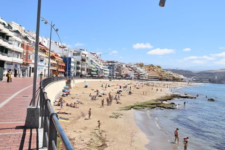 Green Water At The Beach Las Palmas